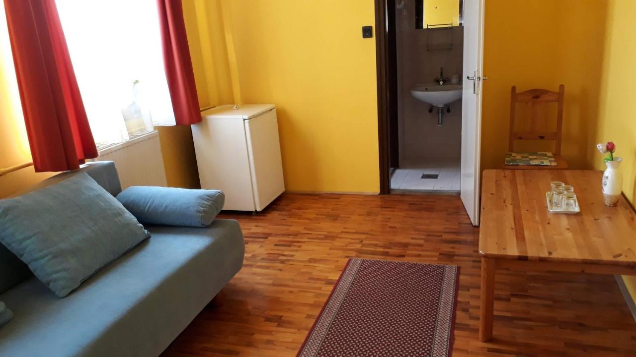 Centrum Apartman Ξενοδοχείο Hajdúszoboszló Εξωτερικό φωτογραφία